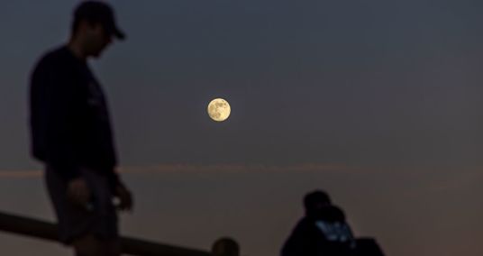 Fireballs and a full moon. Here’s how to see two celestial events this week